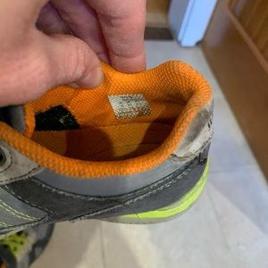 Boys sneakers size 10